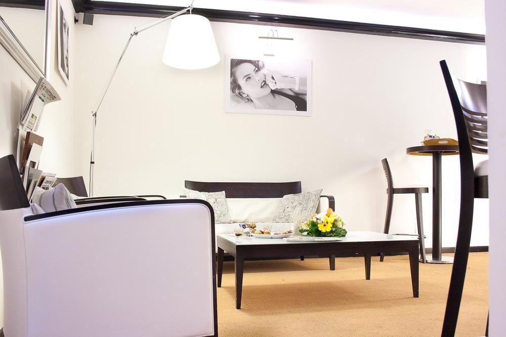 Plebiscito Apartment نابولي المظهر الخارجي الصورة