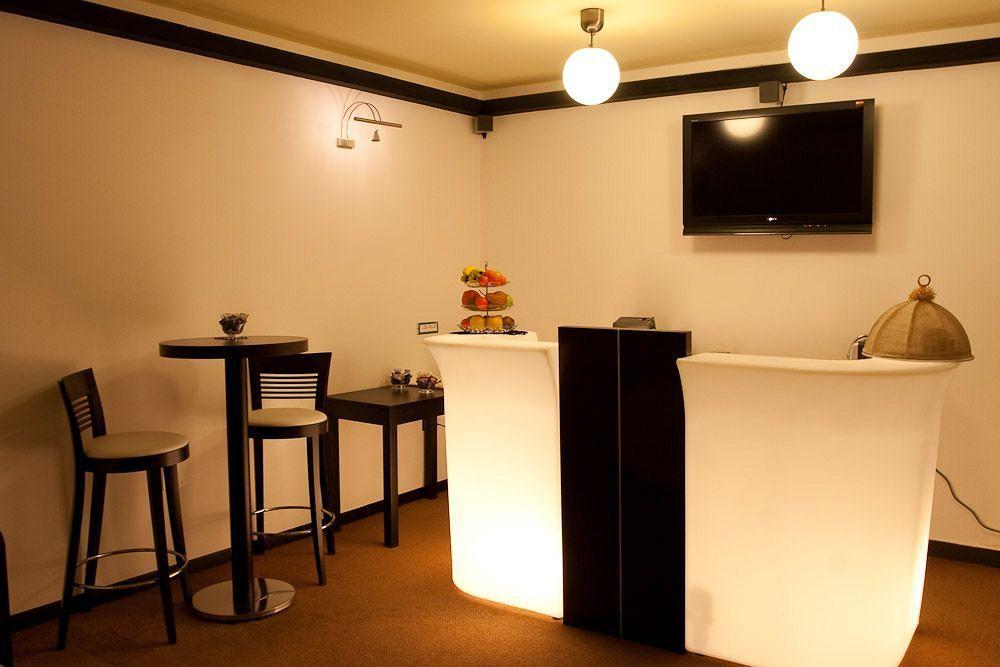 Plebiscito Apartment نابولي المظهر الخارجي الصورة