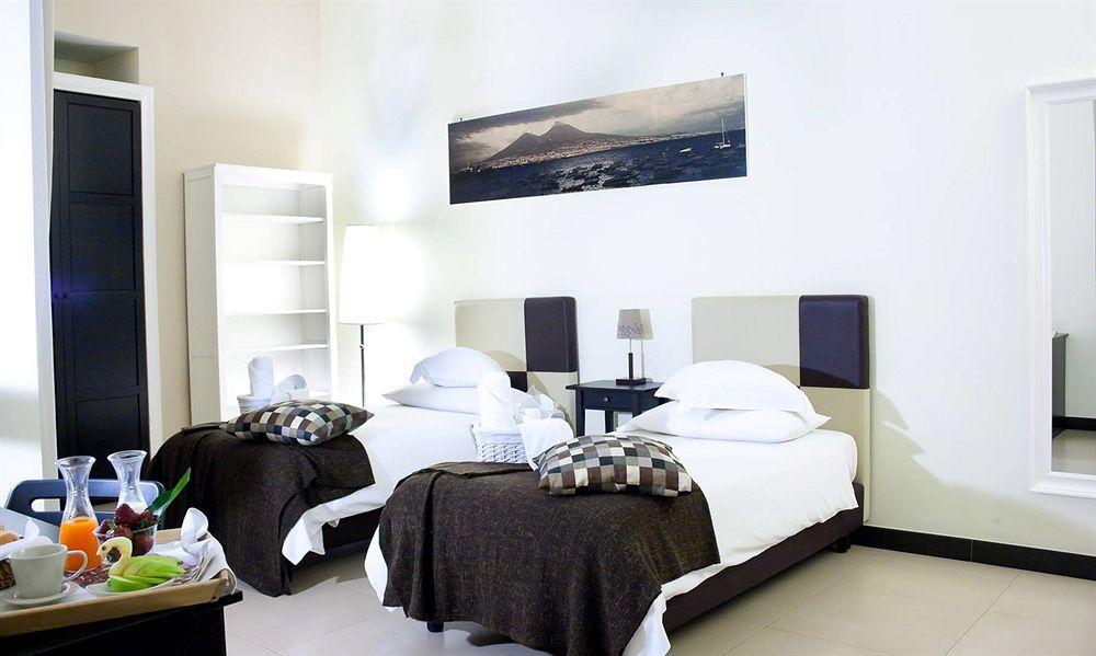 Plebiscito Apartment نابولي المظهر الخارجي الصورة
